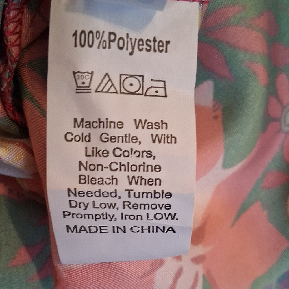 SHEIN Multicolor Paisley Wrap Blouse. NWOT Size Medium - Picture 12 of 13